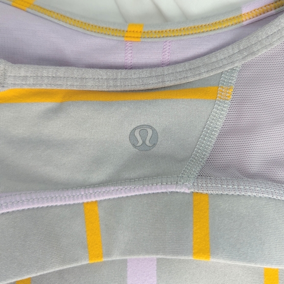 Lululemon Flow Y Bra IV in Pop Stripe Heathered Light Grey/Pretty Purple Size 6 - Picture 3 of 3